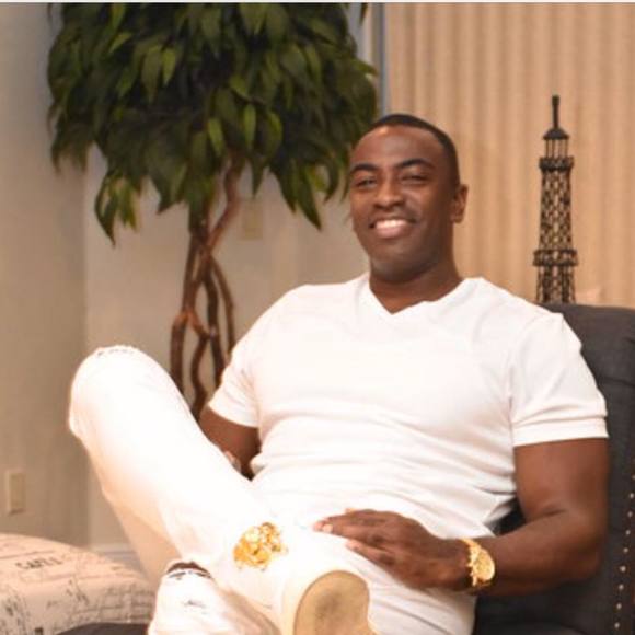 Profile Picture of Michael Floyd (@thedisboss) on Poshmark