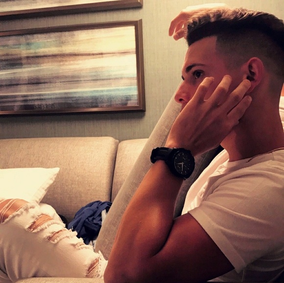 Profile Picture of William Sobrino (@william1008) on Poshmark