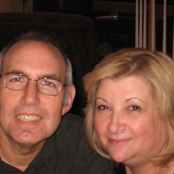 Profile Picture of Rosemary Castagliola fesinstine (@brstine) on Poshmark