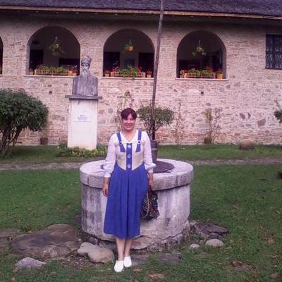 Profile Picture of daniela albu (@andradadacica) on Twitter