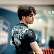 Profile Picture of Patrick Devine (@u59kg) on Youtube