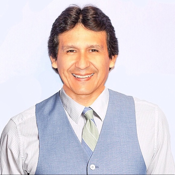 Profile Picture of Alex Gordillo (@alexandro63) on Poshmark