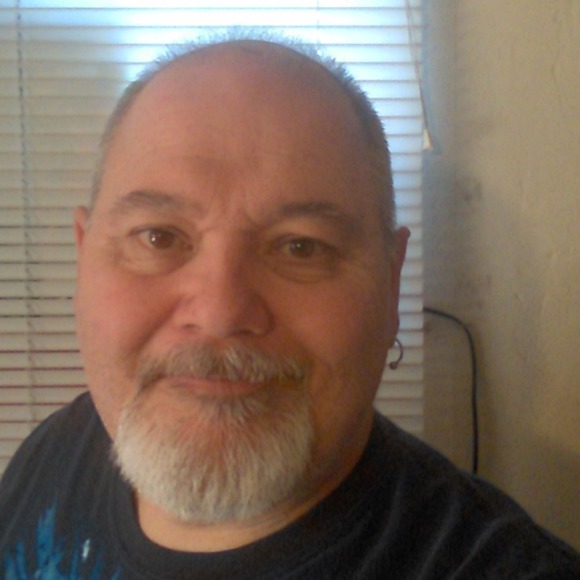 Profile Picture of James Garner (@stickman0065) on Poshmark