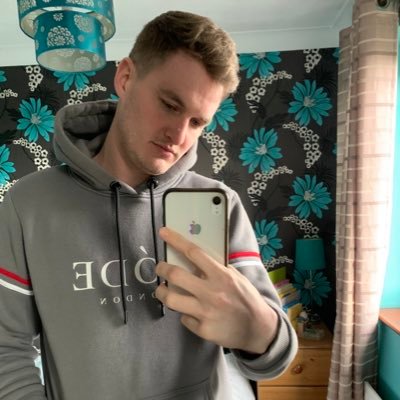 Profile Picture of Joe Lock (@Joelock93) on Twitter