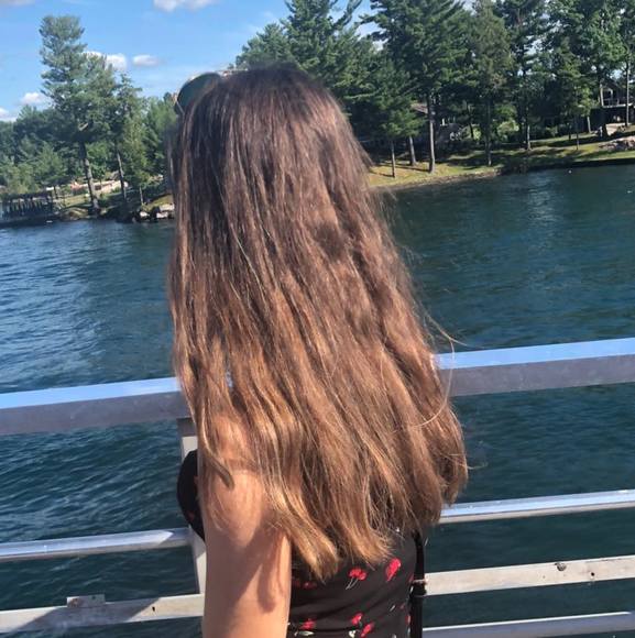 Giuliyanna Doneva - Poshmark Profile Picture of Giuliyanna Doneva (@giuliyanna_d) on Poshmark