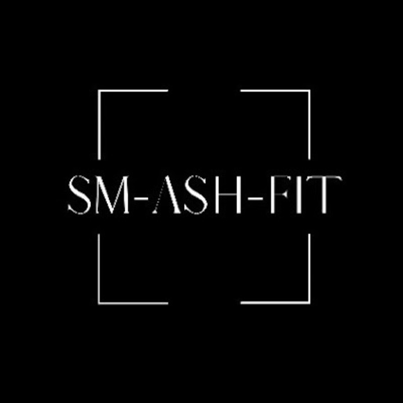 Profile Picture of Ashley Jimenez (@smashfit18) on Poshmark