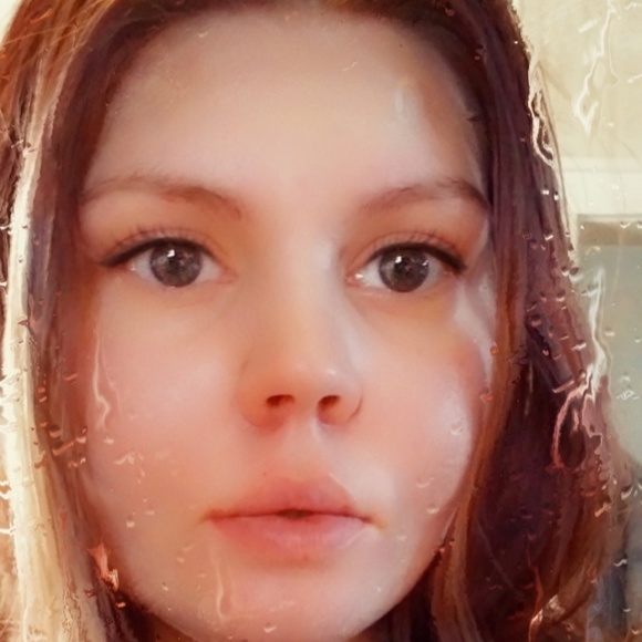 Profile Picture of Monica Hungate (@monicahungate) on Poshmark