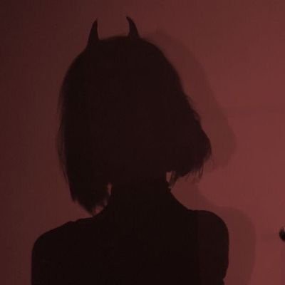 Profile Picture of Reyna Clarissa (@ReynaClarissa5) on Twitter