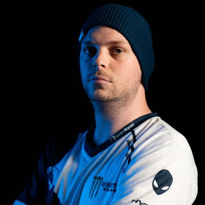 Profile Picture of Dennis Schneider (@LiquidHasuObs) on Twitter