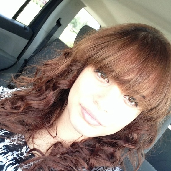 Profile Picture of Ciera Rodriguez (@highonfashion) on Poshmark