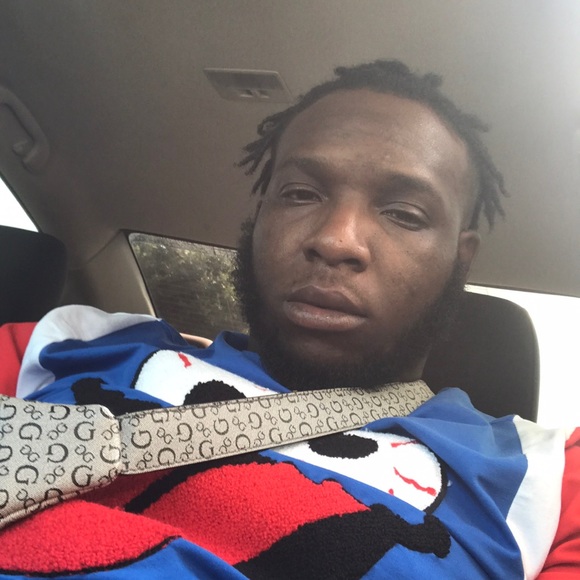 Profile Picture of Jamond Johnson (@jellyrancher997) on Poshmark