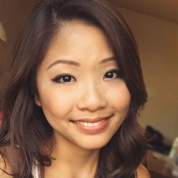 Profile Picture of Shelly Zhao (@heyshells23) on Poshmark