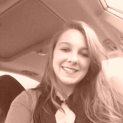 Profile Picture of Carly Hooper (@choope200) on Twitter