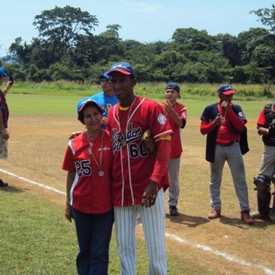 Profile Picture of Simon Torres (@simontorres3) on Twitter