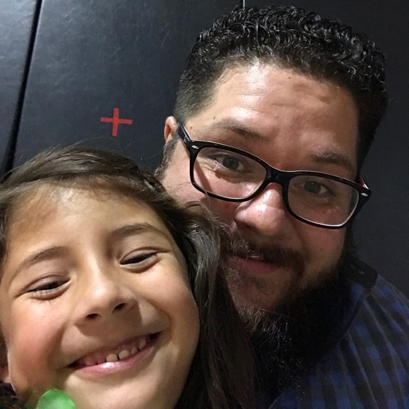 Profile Picture of Michael Beaver (@mikeybeav) on Poshmark