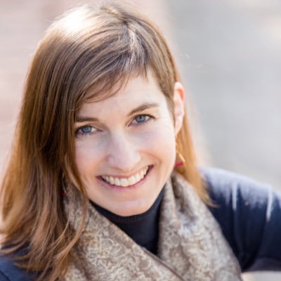 Profile Picture of Lisa Holt (@lmholt0) on Twitter