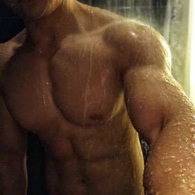 Profile Picture of Loe Ko Ko (@Kim68909252) on Twitter