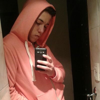 Profile Picture of Aaron Gc Marchant (@Aaron_gc99) on Twitter