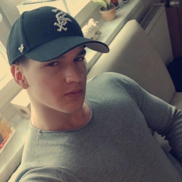 Profile Picture of Aaron Michler (@aaron.michler) on Tiktok
