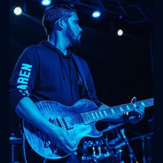 Profile Picture of Carlos Mercader (@bzidepr) on Instagram