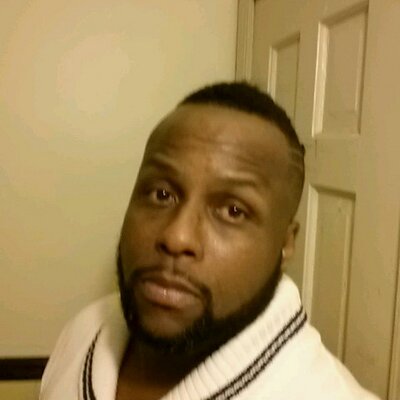 Profile Picture of Robert Devon Jiles (@rdevon_jiles) on Twitter