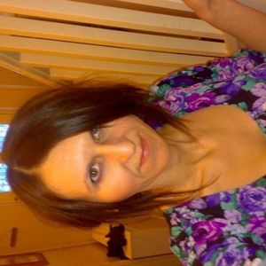Profile Picture of Amanda Burt (@dabber5) on Myspace