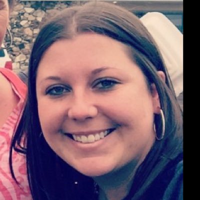 Profile Picture of Jessica Sweeney (@SweeneySquad) on Twitter