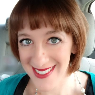 Profile Picture of April Flake (@musicmama82) on Twitter