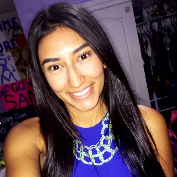 Profile Picture of Sam Tiscareno (@sammbamm) on Poshmark