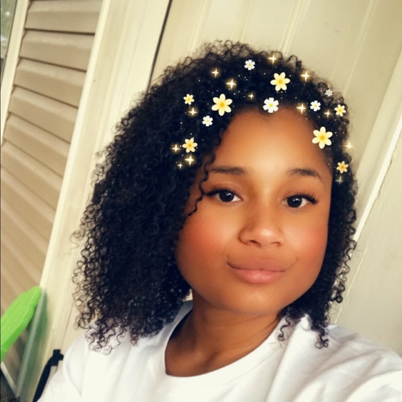 Profile Picture of Gabrielle Hymes (@ghymes) on Poshmark