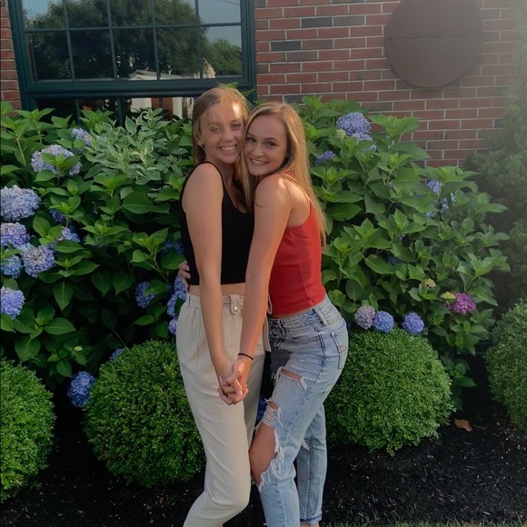 Profile Picture of Alexandra Spezzano (@alexxspezzano) on Poshmark