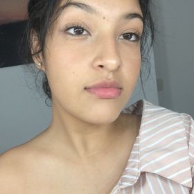 Profile Picture of Maria Paula (@garcescceres) on Pinterest