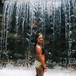 Profile Picture of J u l i A n n a 🍍 (@juliannaharris_) on Instagram