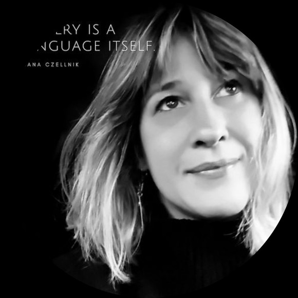 Profile Picture of Joana Czellnik (@joanaczellnik) on Poshmark