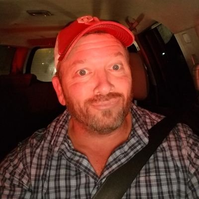 Profile Picture of Eric J Bond (@SBAVBDad002) on Twitter