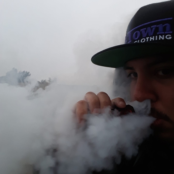 Profile Picture of Greg Moreno (@gets559) on Poshmark