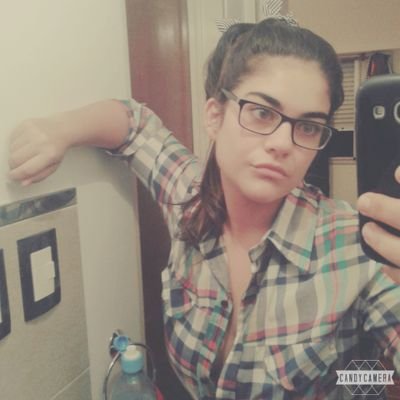 Profile Picture of Vicky (@VickyIzaHaddad) on Twitter