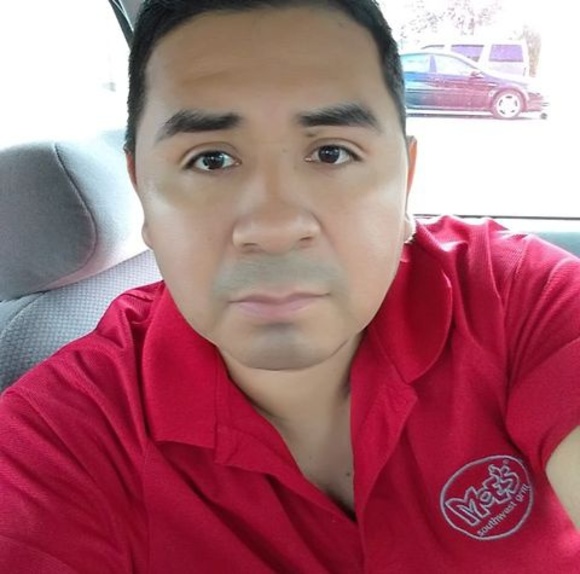 Profile Picture of Carranza Carranza (@carranzacarr995) on Poshmark