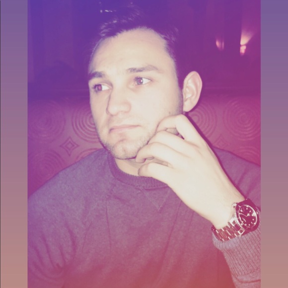 Profile Picture of Kevin Hamel (@k_ham123) on Poshmark