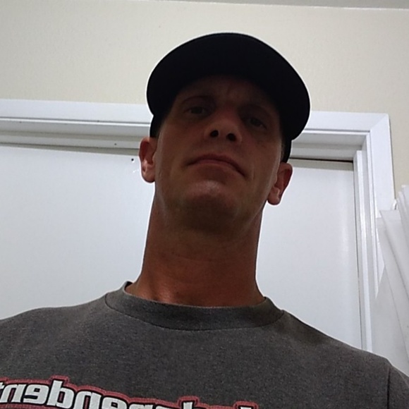 Profile Picture of Sam Monaghan (@monaghansam510) on Poshmark