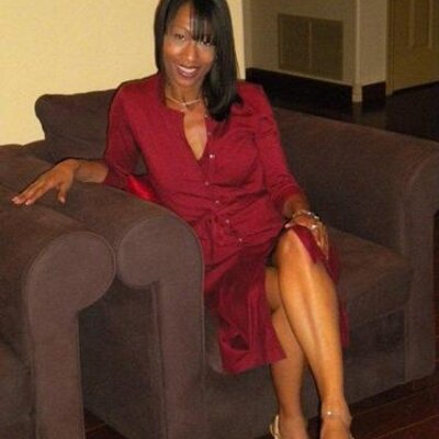 Profile Picture of Pam Landon Twitter