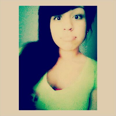 Profile Picture of Iliana Castaneda (@nana_marie99) on Twitter