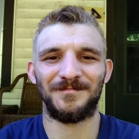 Profile Picture of Cleatis Ross (@cleat719) on Poshmark