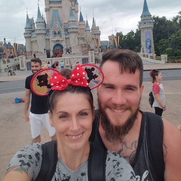 Profile Picture of Caity Williams (@caitywilliam761) on Poshmark