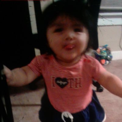 Profile Picture of Dulce Apolonio Gonzalez (@ApolonioDulce) on Twitter