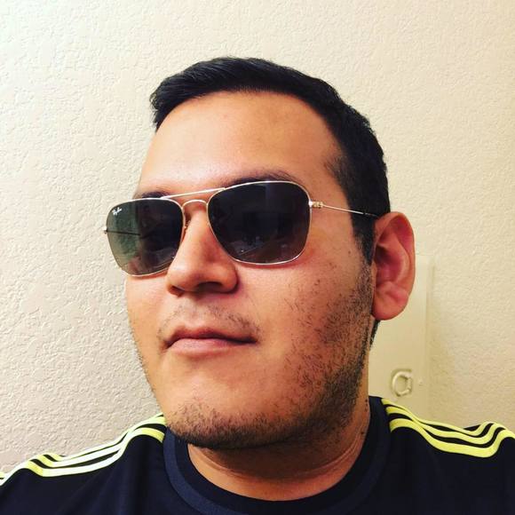 Aaron Velazquez - Poshmark Profile Picture of Aaron Velazquez (@aaronvela26) on Poshmark