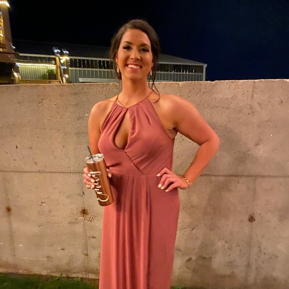 Profile Picture of Emily Schude (@eschude) on Poshmark