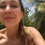 Profile Picture of Marie Roman (@_marie_roman) on Instagram