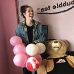 Profile Picture of Carly Larsen (@carlyscosmo) on Instagram
