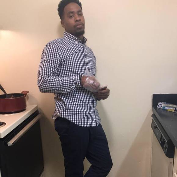 Profile Picture of Farrakhan Porter (@khan60) on Poshmark